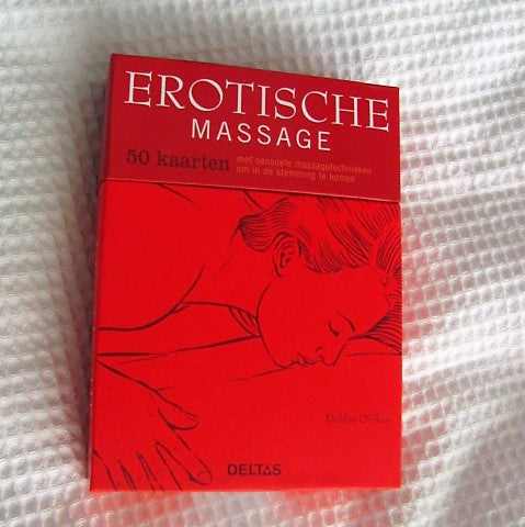 Rode doos met 50 erotische massagekaarten voor sensuele massagetechnieken