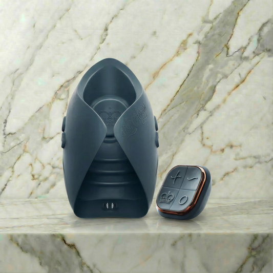 Octopuss Pulse Duo koppelvibrator vooraanzicht op witte achtergrond voor intimiteit bij erectieproblemen